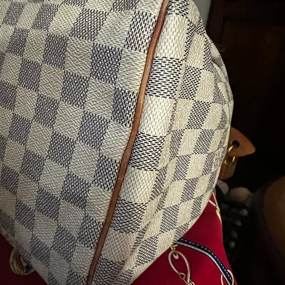 🌹 LV SPEEDY 30 In Excellent Condition.                          🌹 FREE SHIPPING - Picture 8 of 15